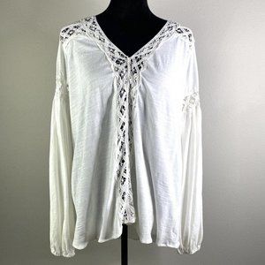 Joyfolie Mia Joy White cutout lace boho long sleeve blouse women’s medium NEW!